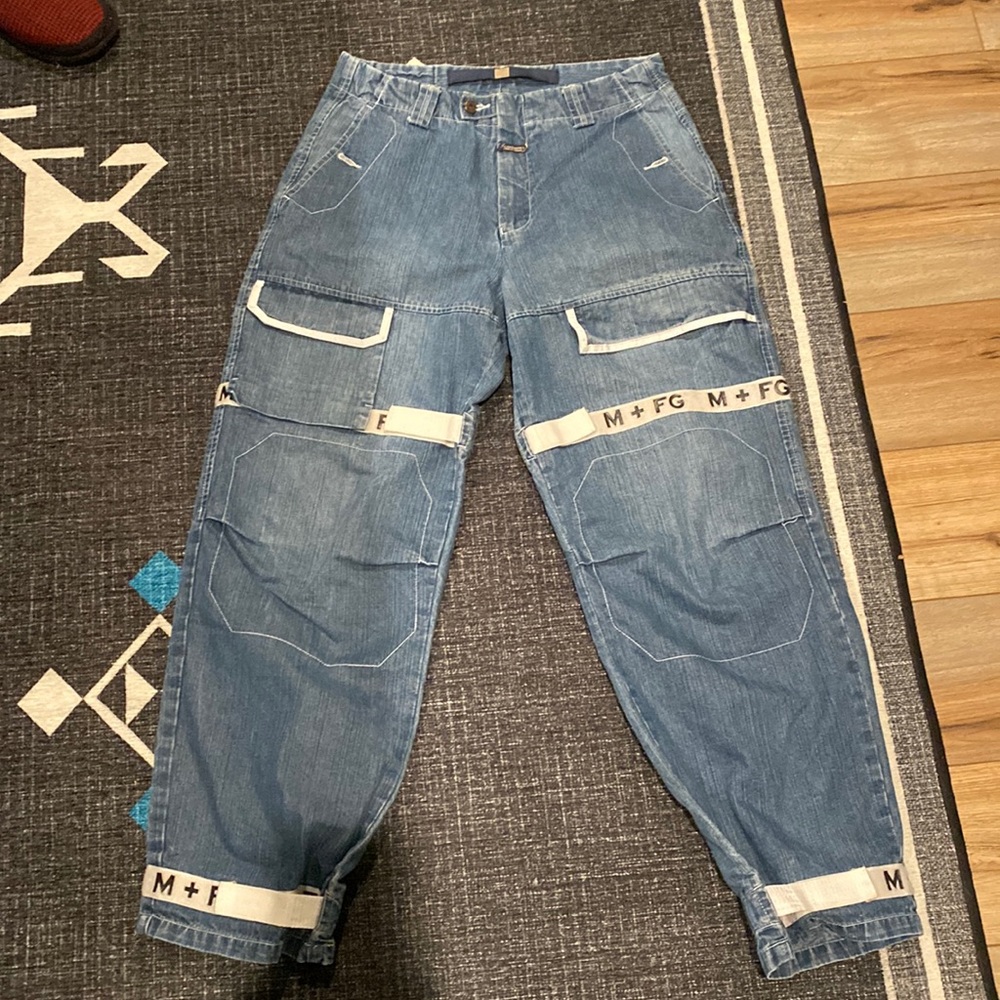 Baggy skateboard/90's style pants